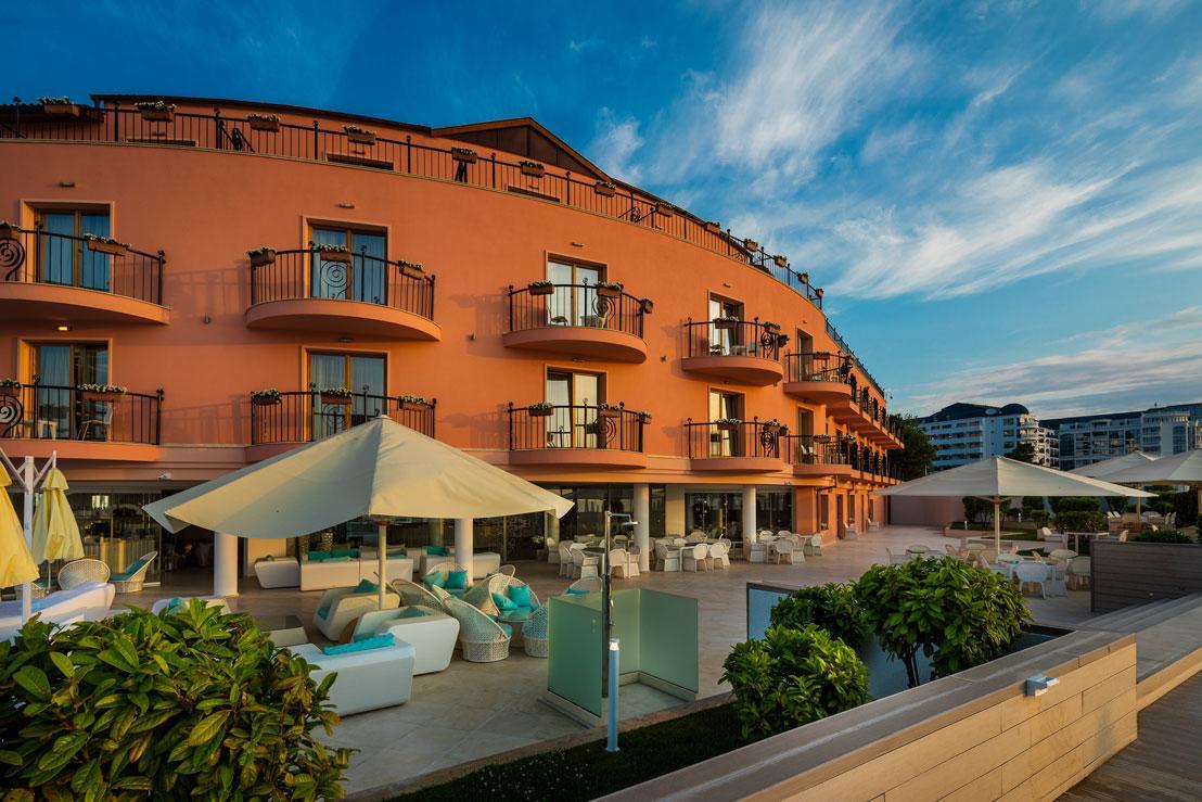 Dune - Free Access Hotel