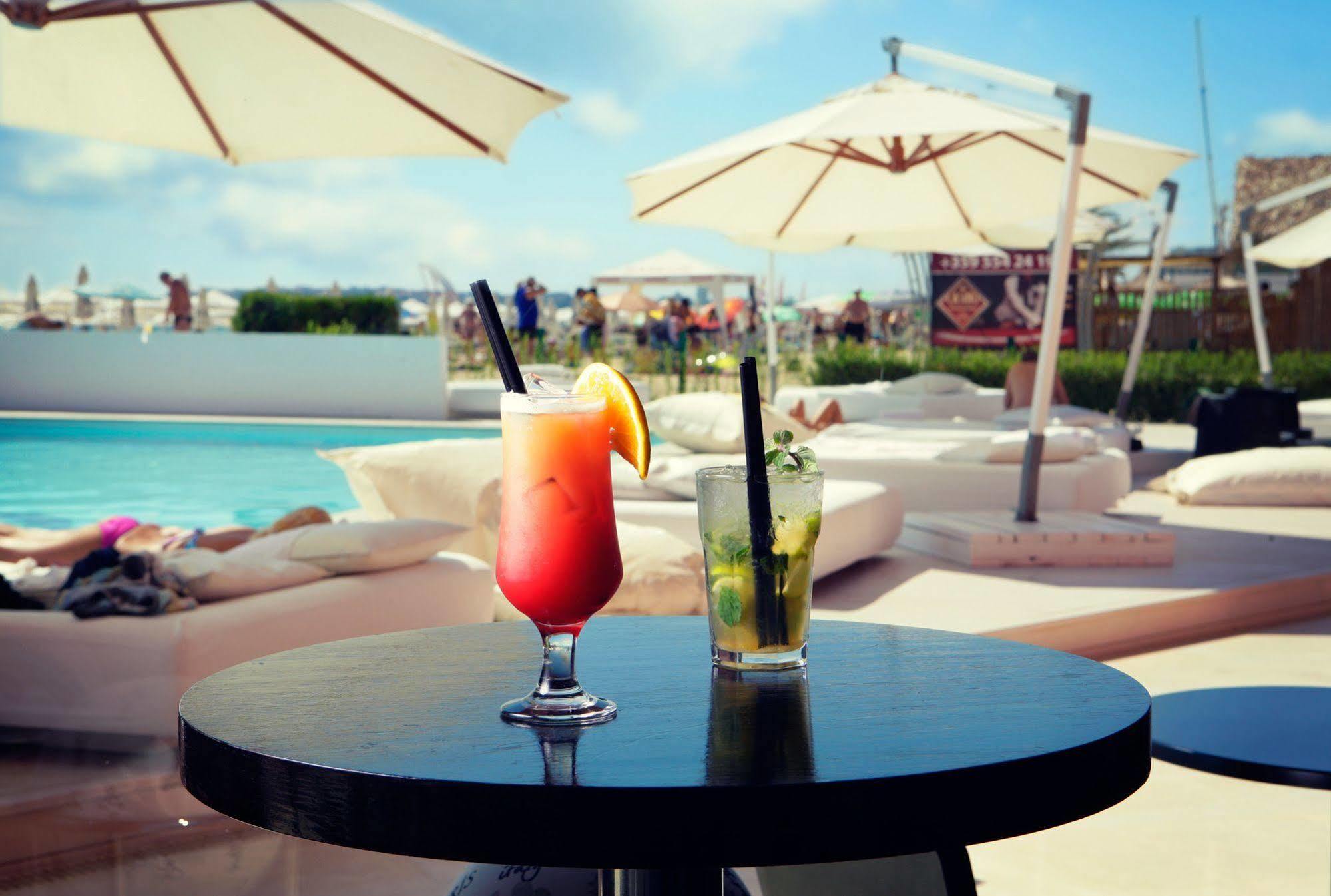 Dune - Free Access Hotel